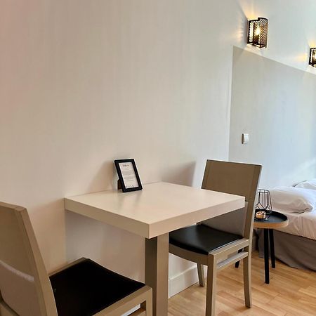 Appartement Chloe Du Lac Montferrat  Buitenkant foto