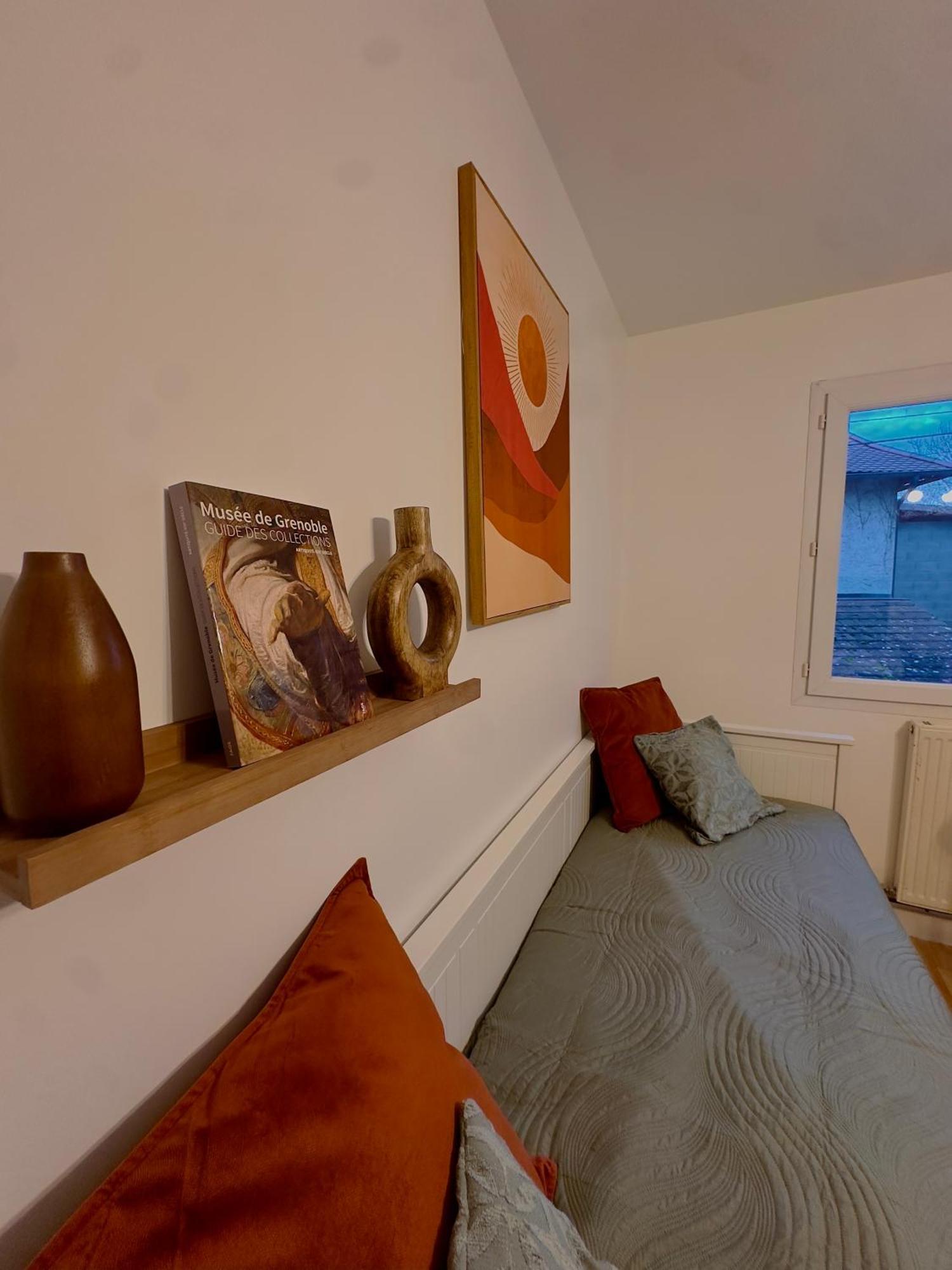 Appartement Chloe Du Lac Montferrat  Buitenkant foto