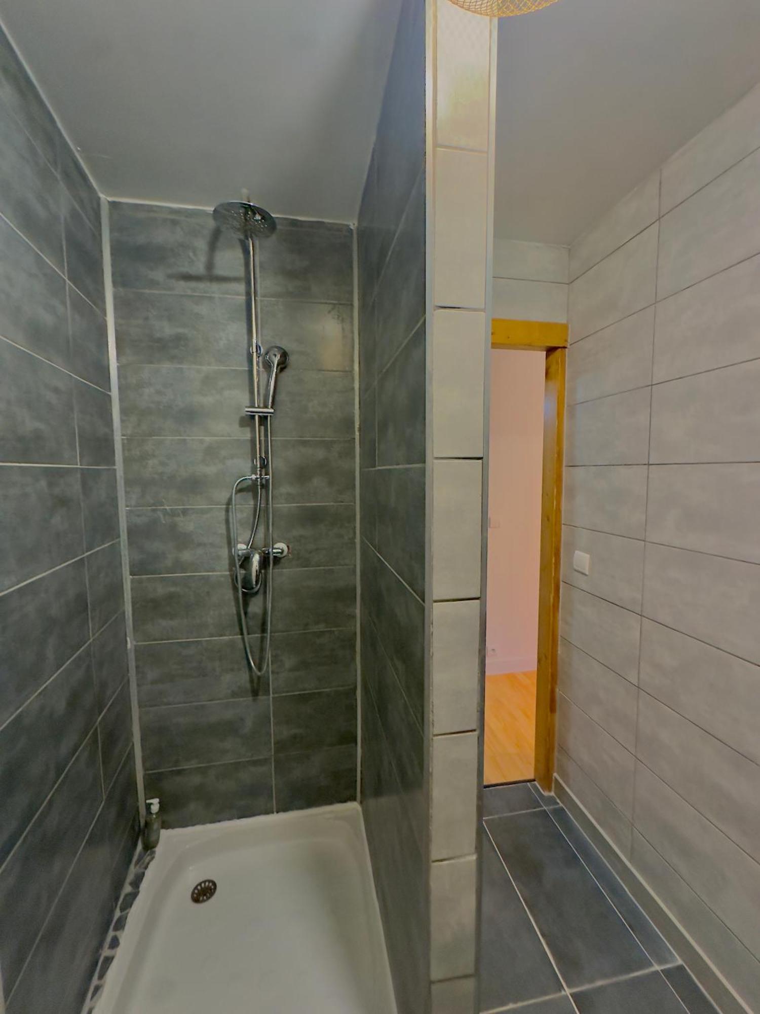 Appartement Chloe Du Lac Montferrat  Buitenkant foto