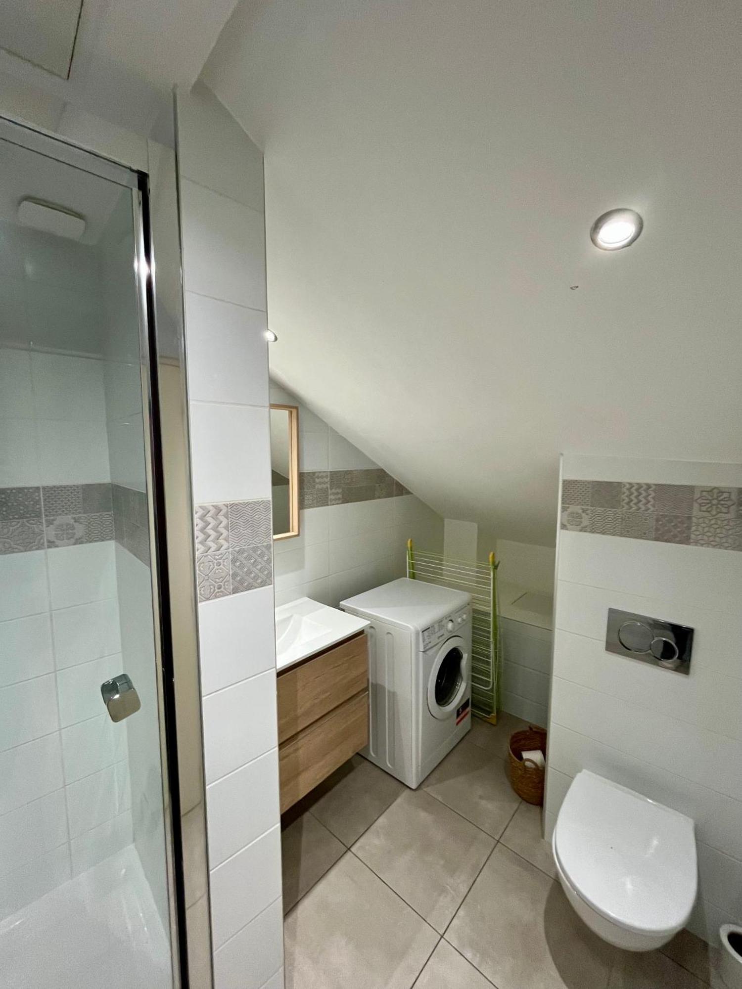 Appartement Chloe Du Lac Montferrat  Buitenkant foto