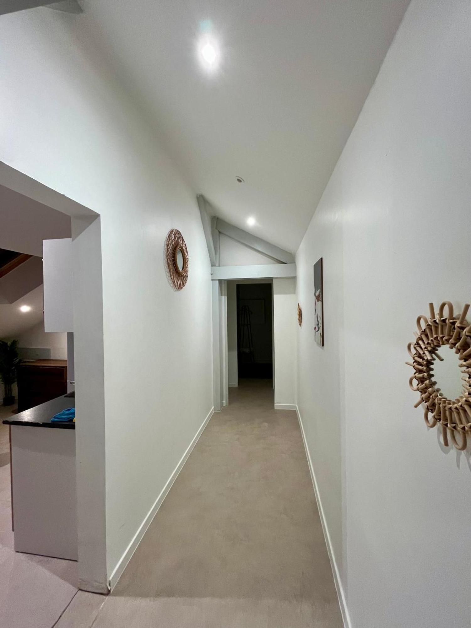 Appartement Chloe Du Lac Montferrat  Buitenkant foto
